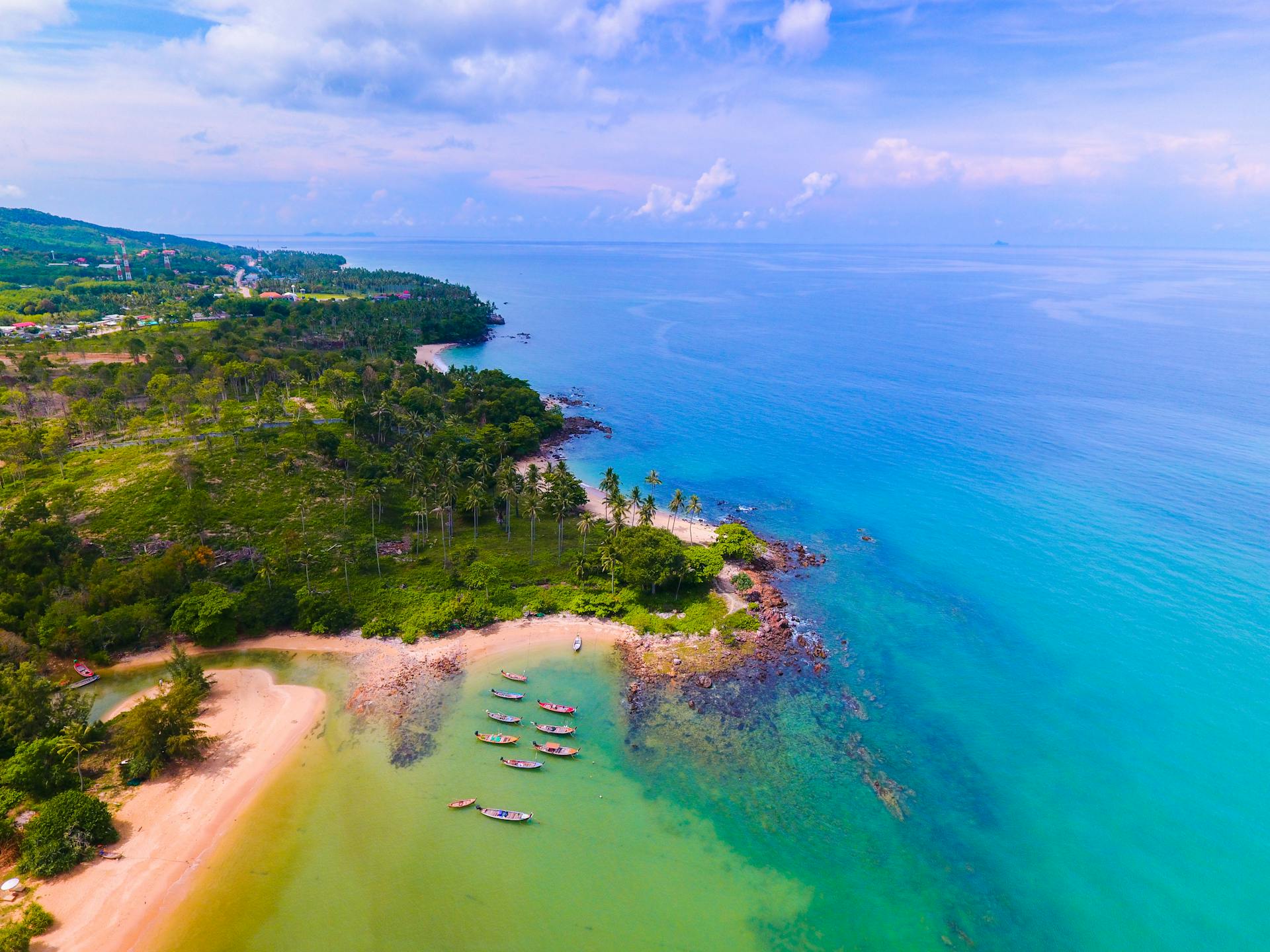 Start your journey with Koh Samui’s serene glow